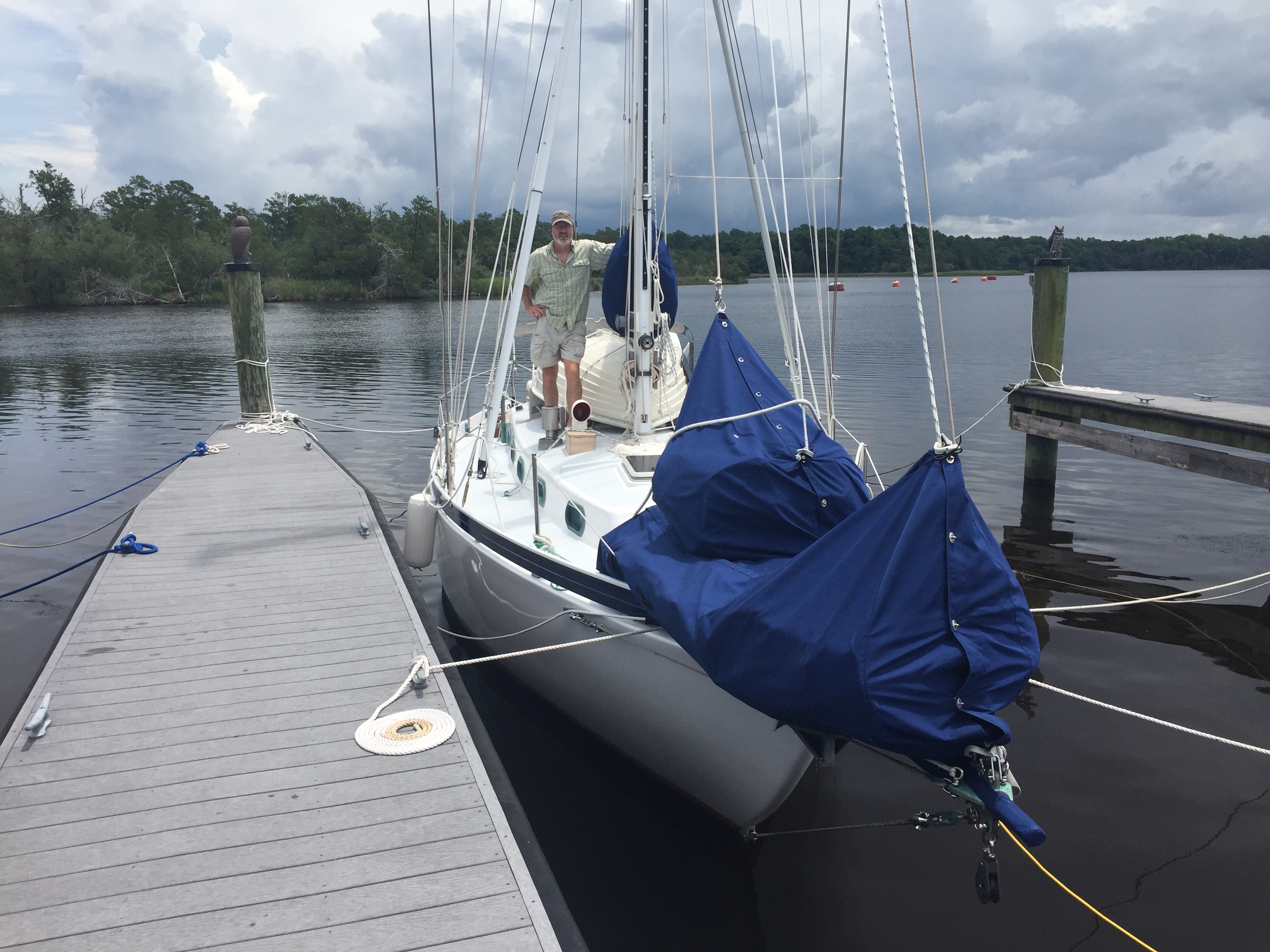 61AE93ED-54B0-4BC1-96D2-CB5A4AE1F207