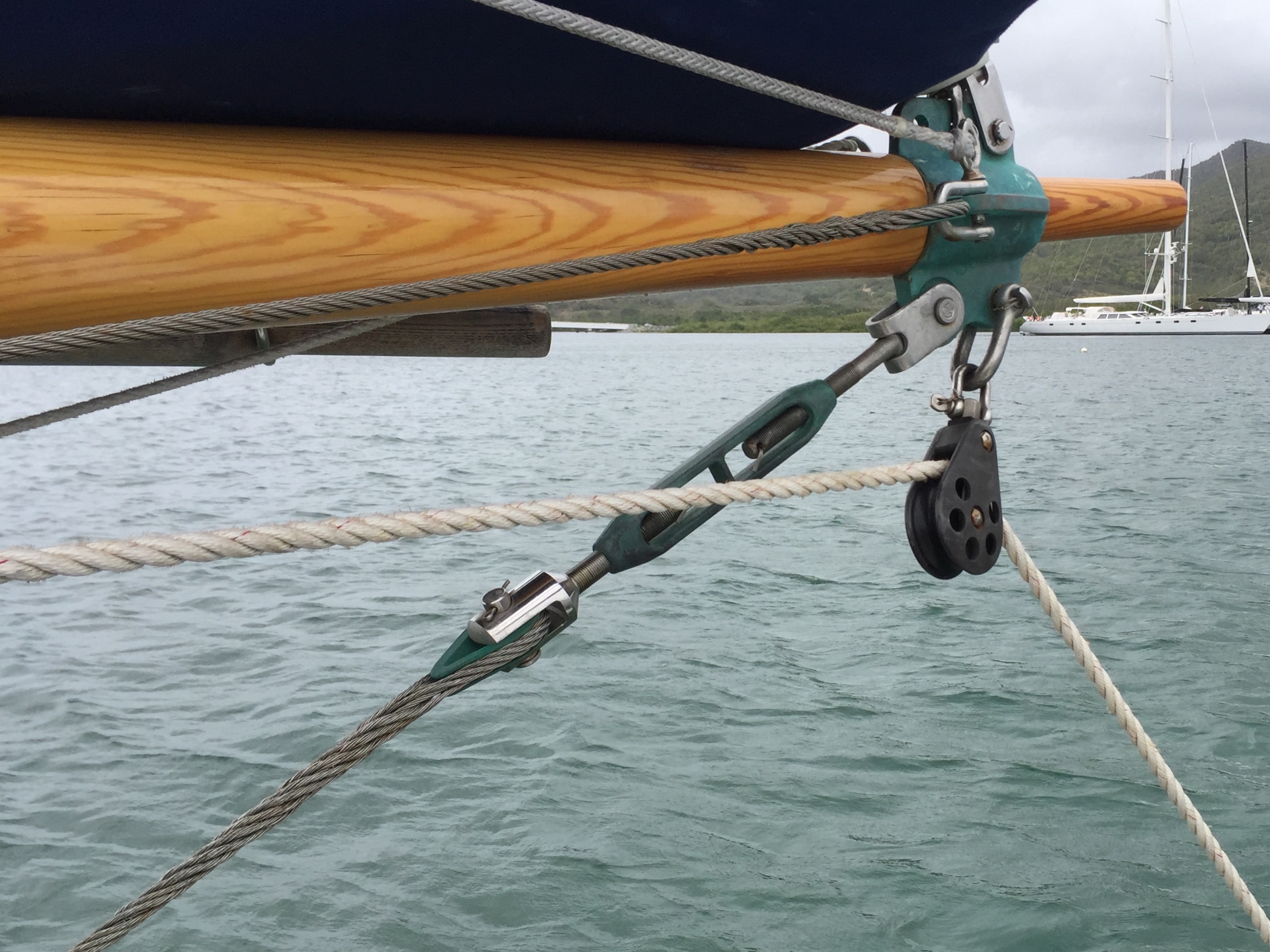 6605E4C5-9F2F-4B38-9C4F-2DE760E55F5A