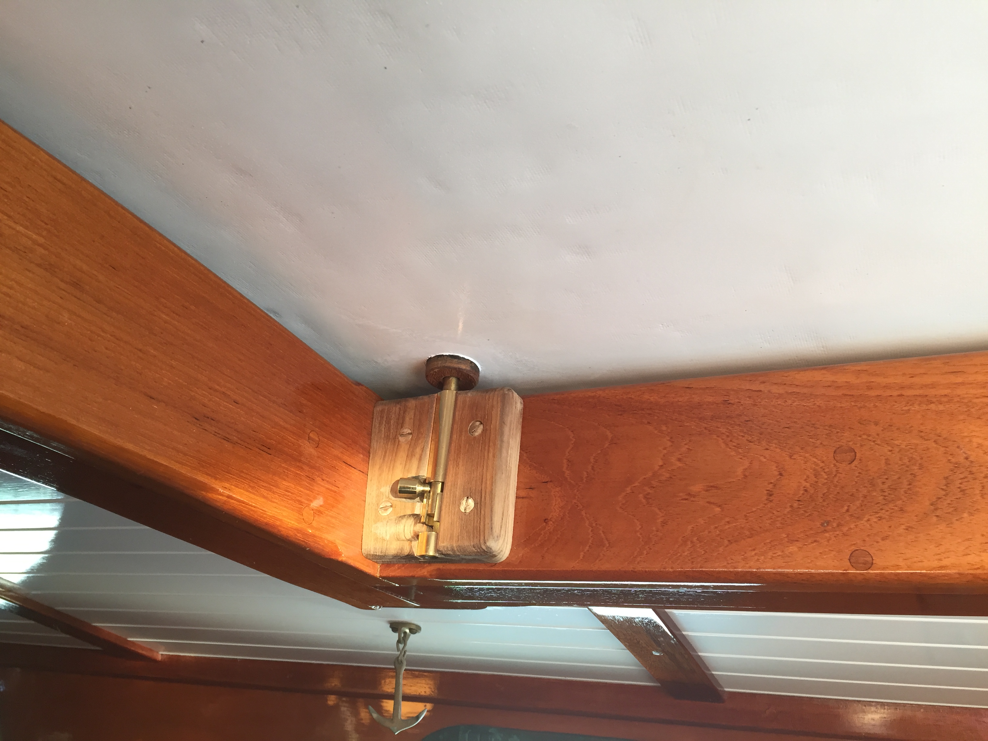 ED96AEE0-7471-4C8B-8A4F-8E851ADEE452